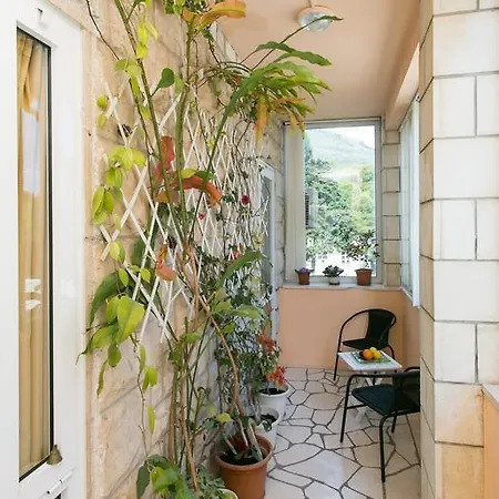 Yellow Maison d'hôtes 3*